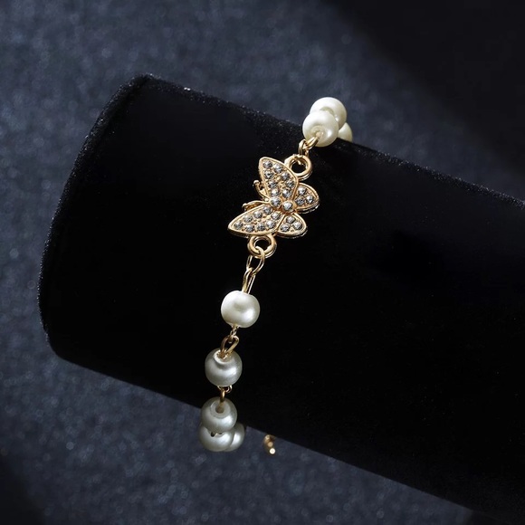 Jewelry - Bracelet